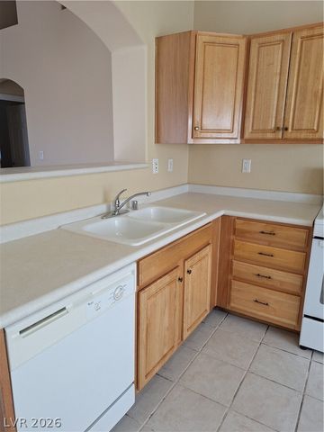 6156 Pine Villa Avenue 201, Las Vegas, NV 89108