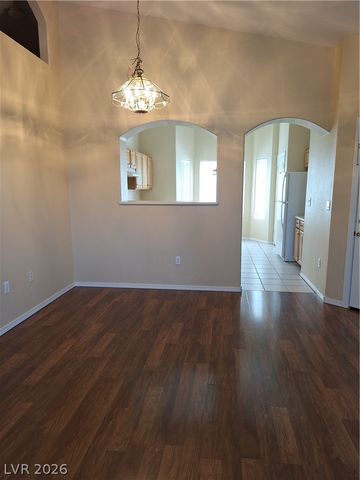 6156 Pine Villa Avenue 201, Las Vegas, NV 89108