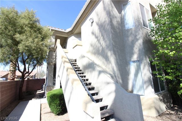 6156 Pine Villa Avenue 201, Las Vegas, NV 89108