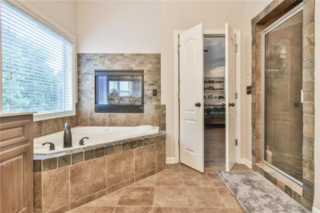 2945 Climbing Rose Street, Buford, GA 30519