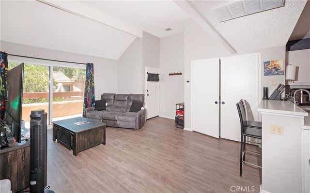 1400 Edgehill Road 42, San Bernardino, CA 92405