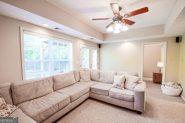 155 Cottage Circle, Fayetteville, GA 30215