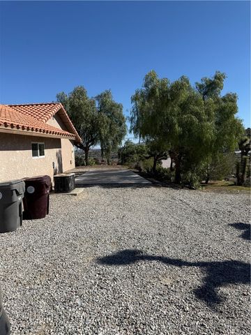 7655 Ventura, Yucca Valley, CA 92284