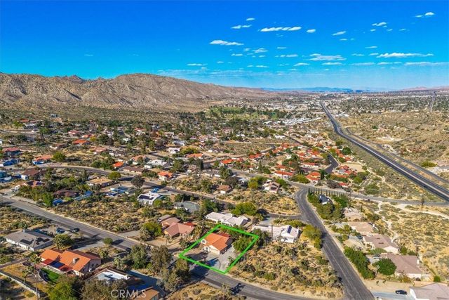 7655 Ventura, Yucca Valley, CA 92284