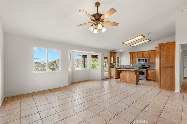 7655 Ventura, Yucca Valley, CA 92284