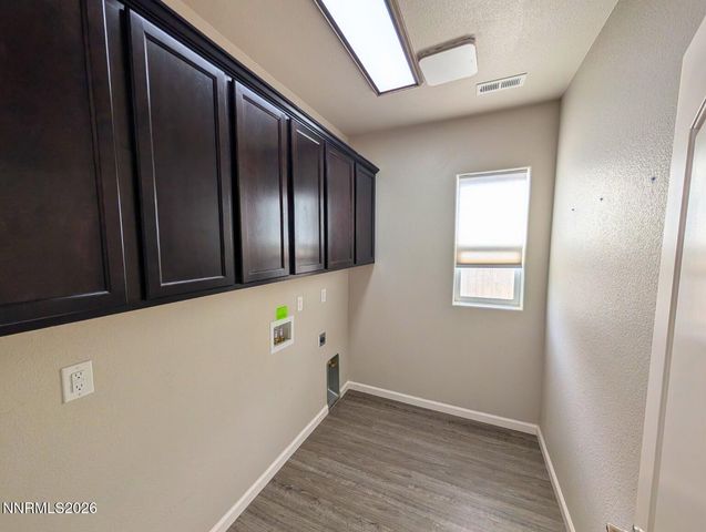 180 Walnut Drive, Fernley, NV 89408
