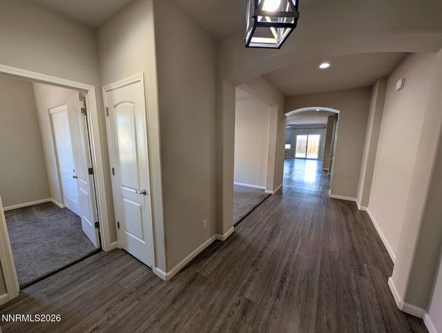 180 Walnut Drive, Fernley, NV 89408