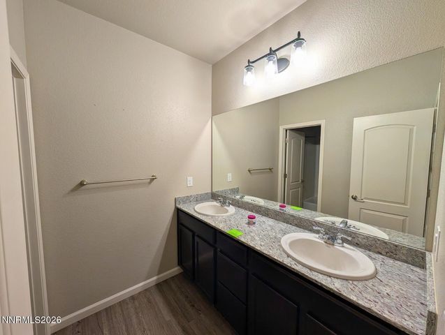 180 Walnut Drive, Fernley, NV 89408