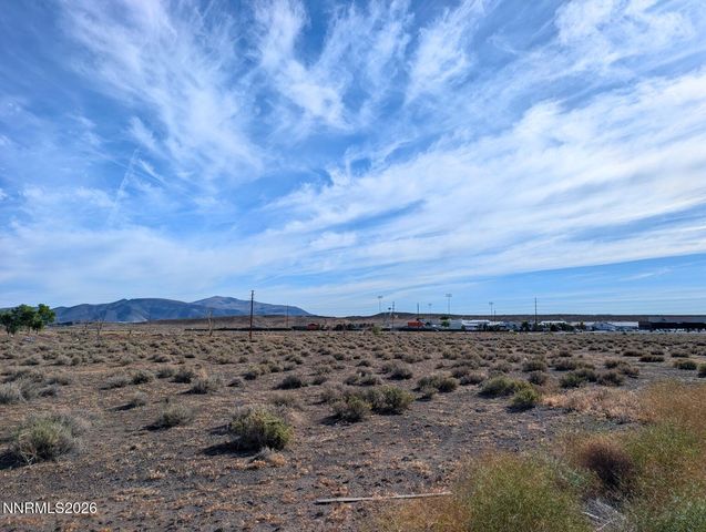 180 Walnut Drive, Fernley, NV 89408