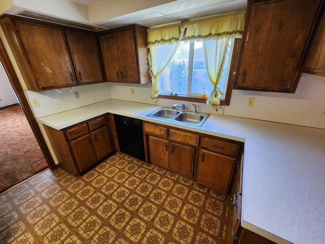 6908 Verda Vista Place, Klamath Falls, OR 97603