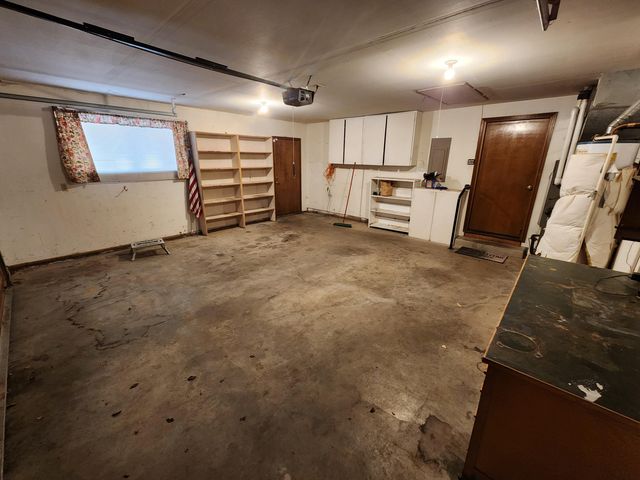 6908 Verda Vista Place, Klamath Falls, OR 97603