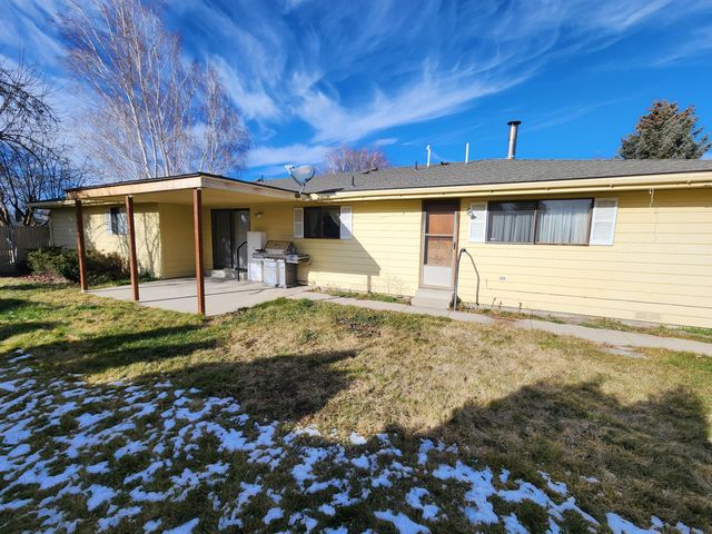 6908 Verda Vista Place, Klamath Falls, OR 97603