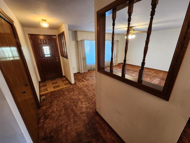 6908 Verda Vista Place, Klamath Falls, OR 97603