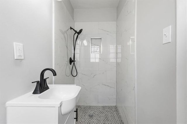 109 Edison Drive, Stockbridge, GA 30281