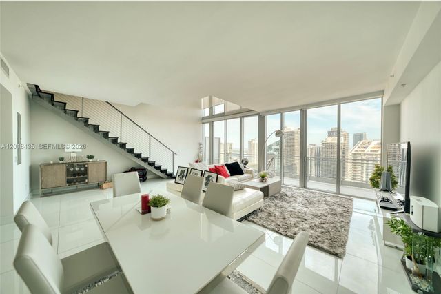 92 SW 3rd St 5203, Miami, FL 33130