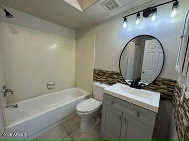 1417 E MINERAL Road, Gilbert, AZ 85234