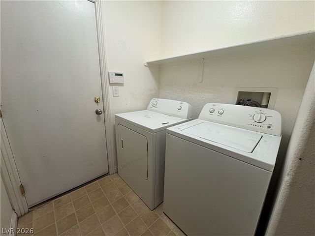 2513 Torch Avenue, North Las Vegas, NV 89081