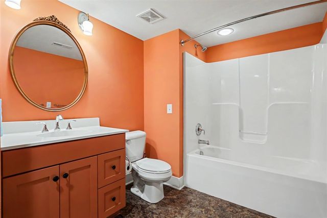 6852 Westshire Drive, Norton Shores, MI 49444