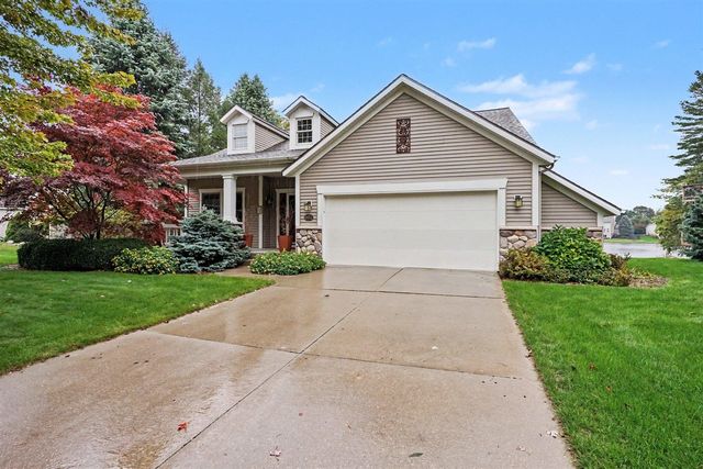 6852 Westshire Drive, Norton Shores, MI 49444