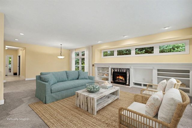 6852 Westshire Drive, Norton Shores, MI 49444