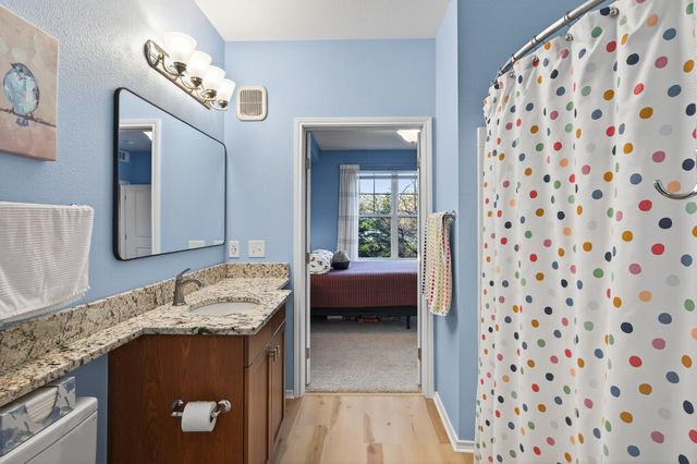 13570 Technology Drive 2111, Eden Prairie, MN 55344