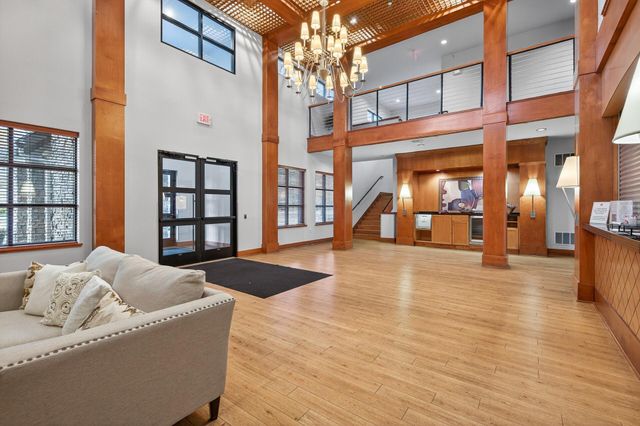 13570 Technology Drive 2111, Eden Prairie, MN 55344