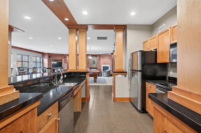 13570 Technology Drive 2111, Eden Prairie, MN 55344