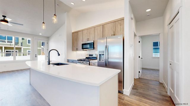 7916 WILDERNESS TRL, Cheyenne, WY 82001