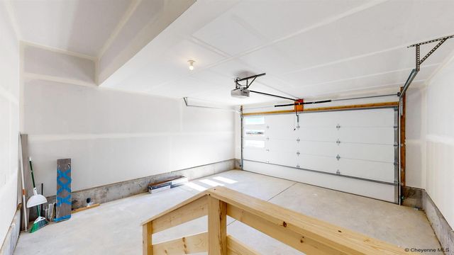 7916 WILDERNESS TRL, Cheyenne, WY 82001