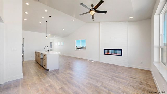 7916 WILDERNESS TRL, Cheyenne, WY 82001