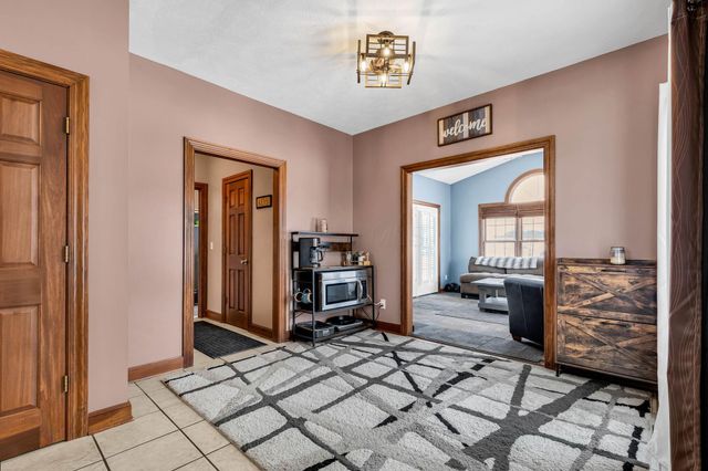 3401 Whitetail Drive W, Lexington, OH 44904