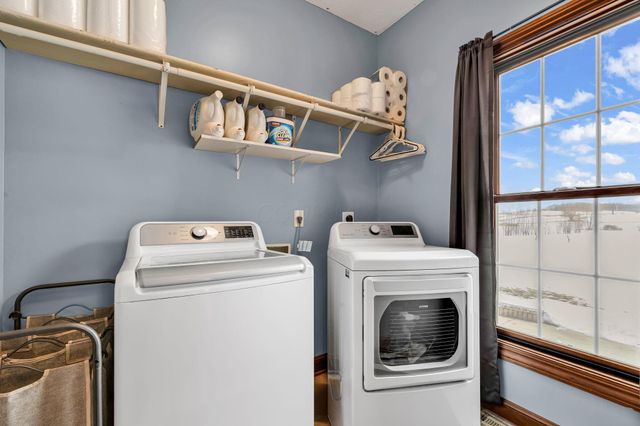 3401 Whitetail Drive W, Lexington, OH 44904