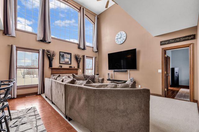 3401 Whitetail Drive W, Lexington, OH 44904