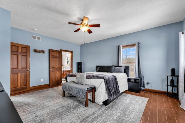 3401 Whitetail Drive W, Lexington, OH 44904