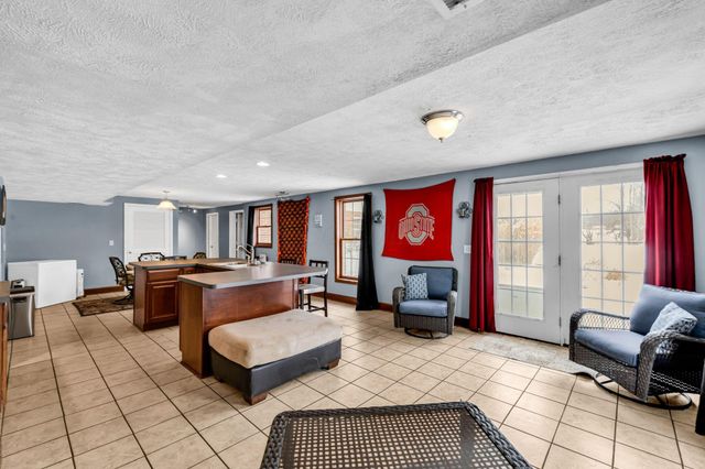 3401 Whitetail Drive W, Lexington, OH 44904