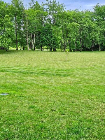 3401 Whitetail Drive W, Lexington, OH 44904