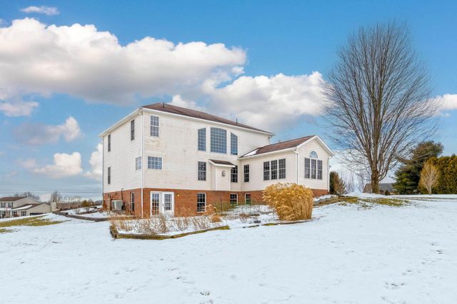 3401 Whitetail Drive W, Lexington, OH 44904