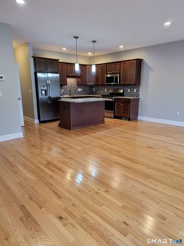 35 Red Rock Lane 35, Manchester, CT 06042