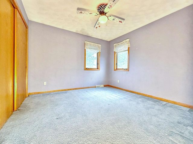 1965 Rockfence Lane, Beloit, WI 53511