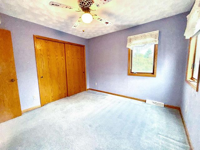 1965 Rockfence Lane, Beloit, WI 53511