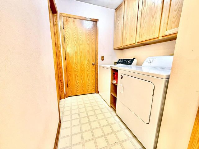 1965 Rockfence Lane, Beloit, WI 53511