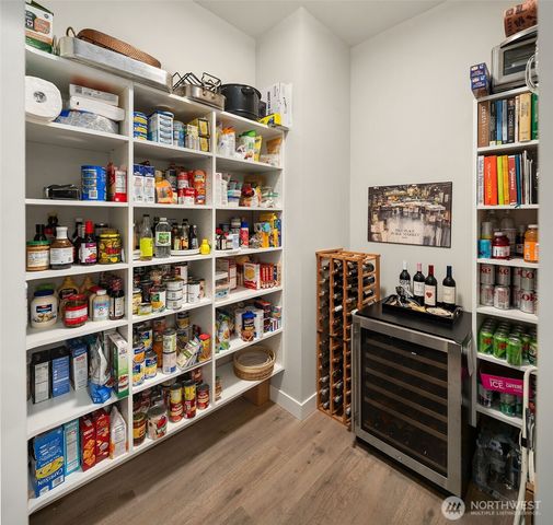 18201 17th Street E, Lake Tapps, WA 98391