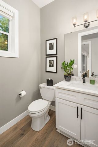 18201 17th Street E, Lake Tapps, WA 98391