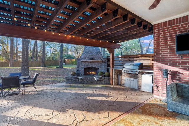 1310 Bay Ridge Drive, Benton, LA 71006