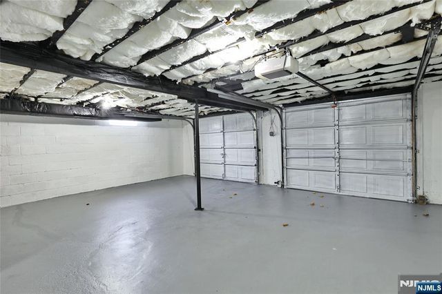 6 Van Buren Avenue, Vernon, NJ 07462