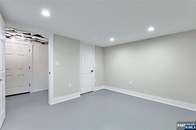 6 Van Buren Avenue, Vernon, NJ 07462