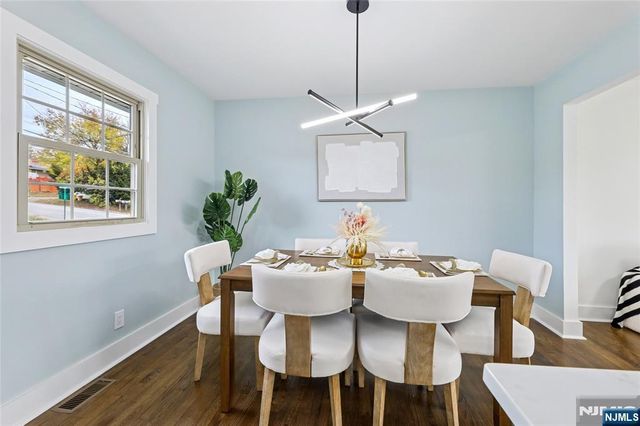 6 Van Buren Avenue, Vernon, NJ 07462