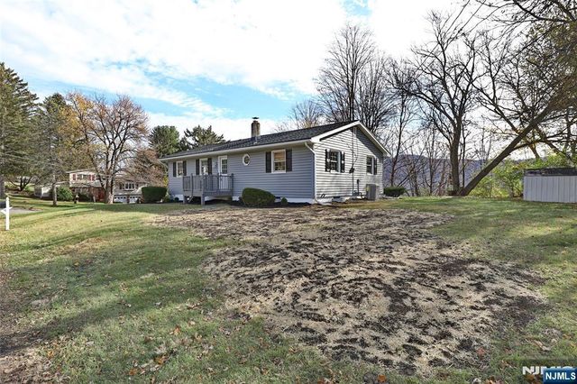 6 Van Buren Avenue, Vernon, NJ 07462