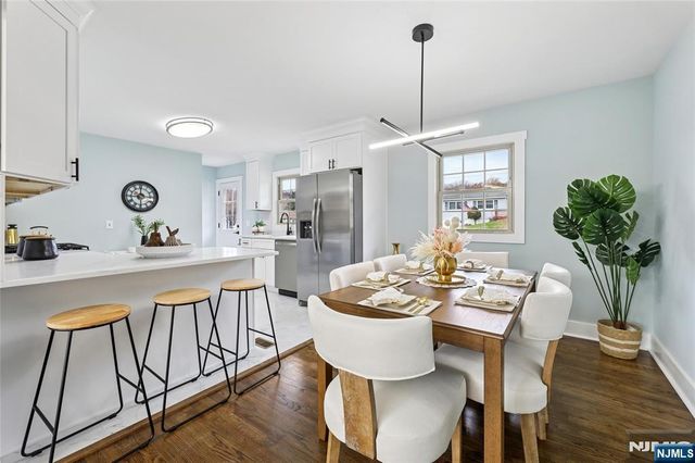 6 Van Buren Avenue, Vernon, NJ 07462