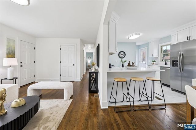 6 Van Buren Avenue, Vernon, NJ 07462